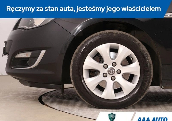 Opel Astra cena 40000 przebieg: 149096, rok produkcji 2014 z Mońki małe 254